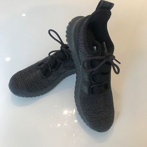 Men’s Adidas Kaptir sneakers